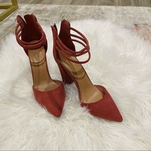 Bamboo Mauve pink pumps size 5.5